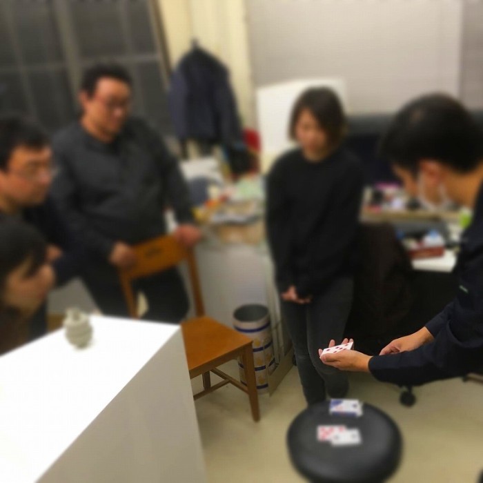 2020-03-04 20.03.58-1