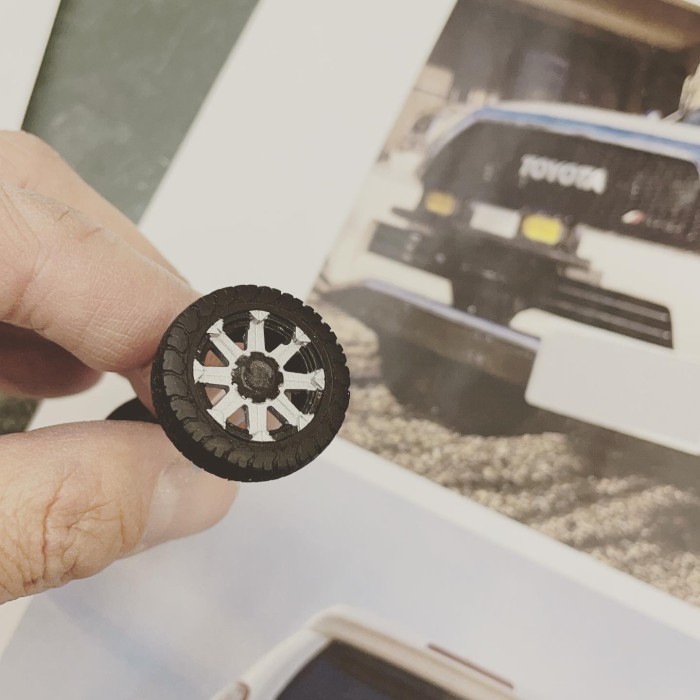 0187BC54-06A6-48E9-BA45-B1DF96DDCC79