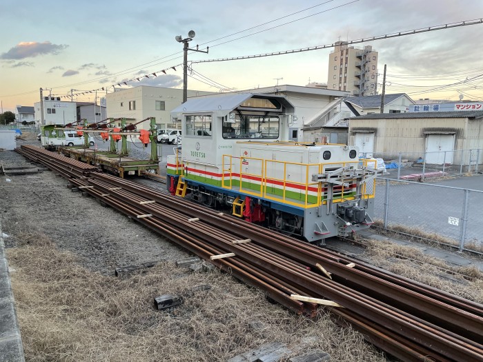 8E4784F6-0BF6-4B1D-A478-270144BB4F83