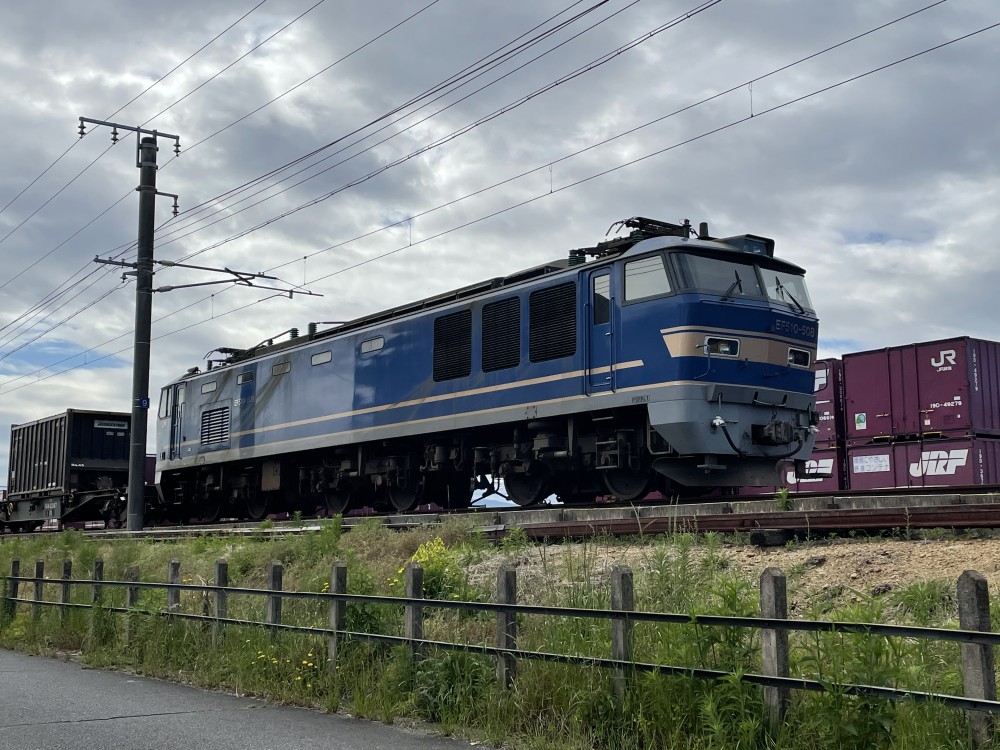 99B286C0-462B-4018-9806-6BACCC0C713B