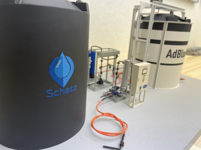 8A75E3E4-8727-4842-AB22-33D729CD6498