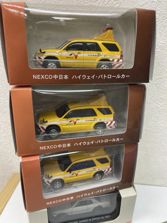 89E0664F-8C55-4082-ABBE-2F496C736CF9