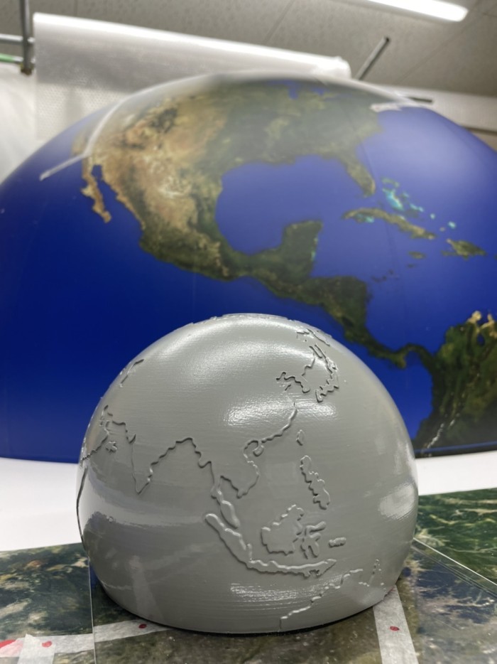 D95CE9AB-5472-424D-9BE9-41E7633F3F56