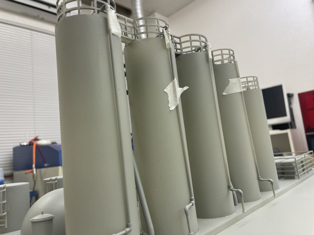 DBAEF101-EE7F-4421-A41A-BC5118869631