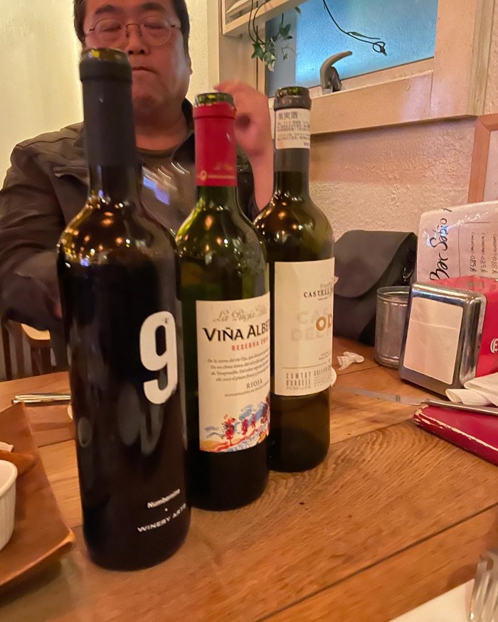 BBBFB52B-1121-49FD-B850-D5C2D41848EE