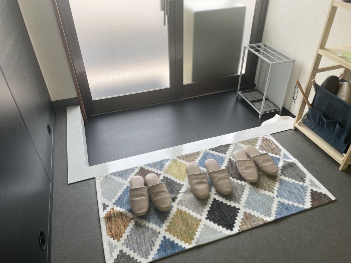 E689F7B6-5996-41DB-A7EF-1C5CF2EE7595