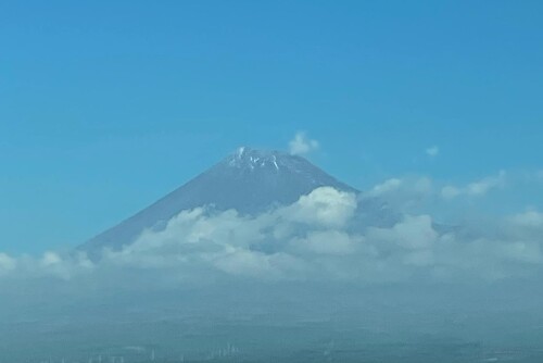 01F692B0-A5F5-435C-8F1A-4E097F887E01