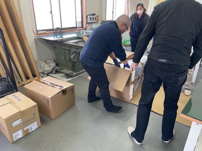 64972EFB-E59F-4D11-8D8A-7956AFA97905