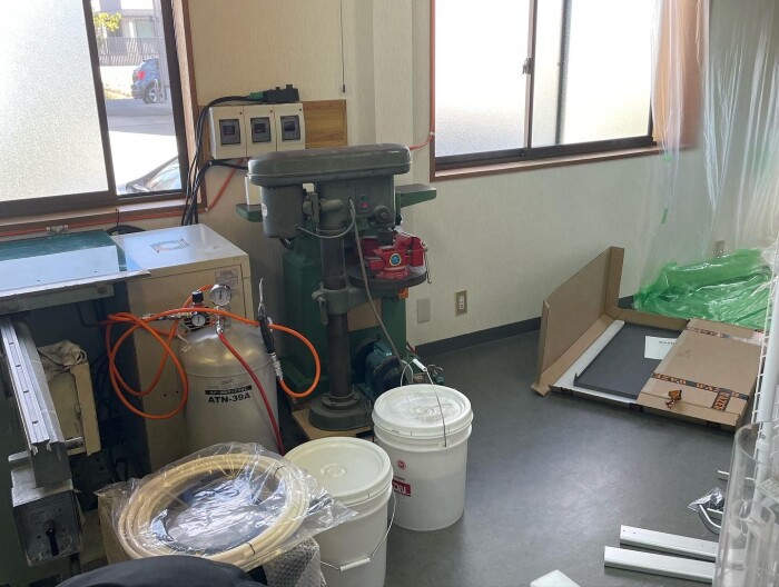 B8126523-025B-4196-924C-06C69845DF72