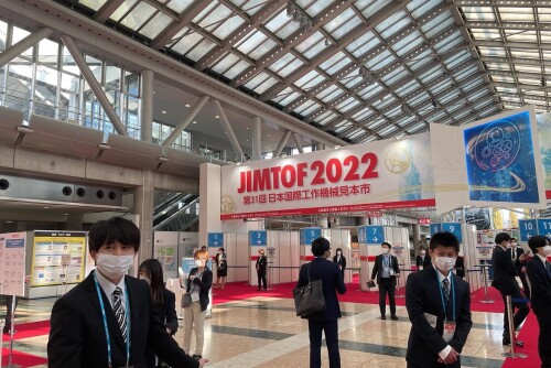 CC163A49-7B76-4CCE-A27E-23CEFE7B8283