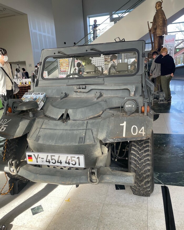 4AB7BB8F-38F5-4E80-A955-A6EB8CEDC32E