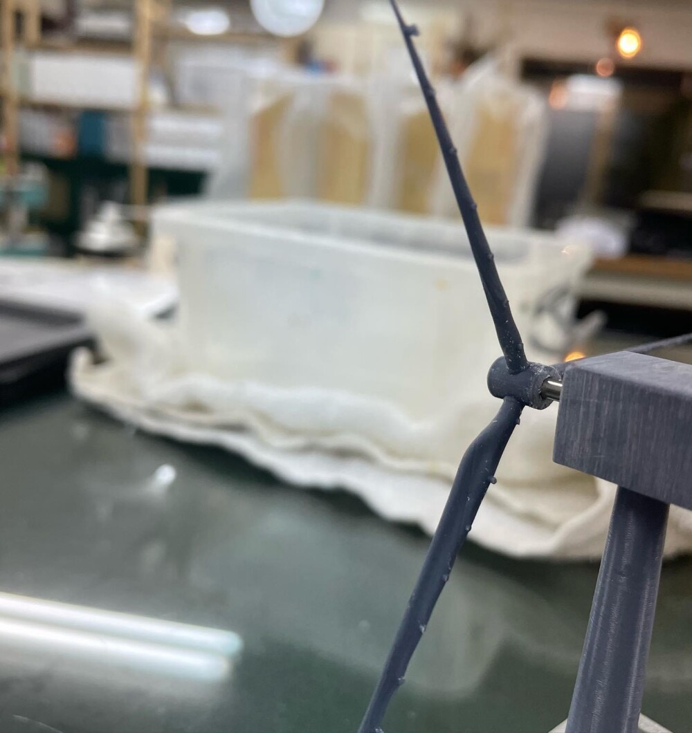 929DA2C1-926B-4A16-8086-72C561CF97DC