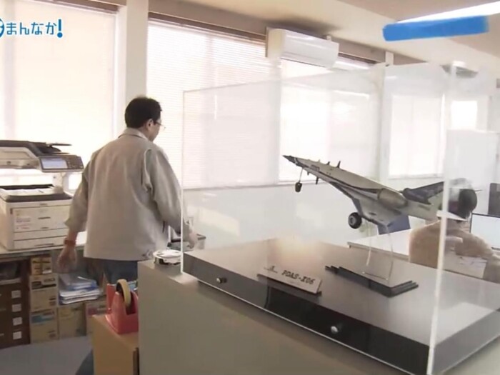 5579BBFB-715A-4A82-B49D-6EB5E4A8FB5F