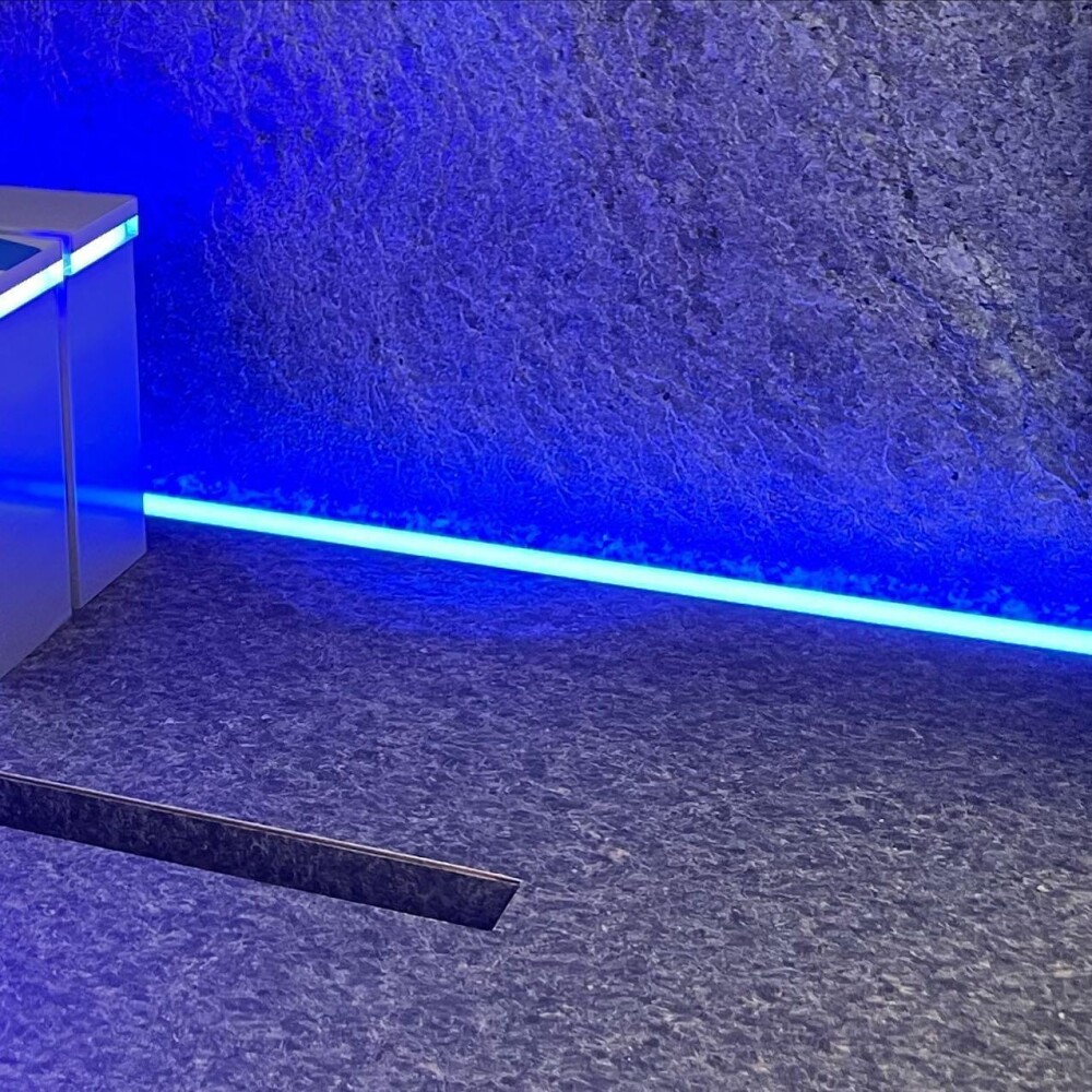 96878F99-0322-442E-9CD1-BEF305F711DC