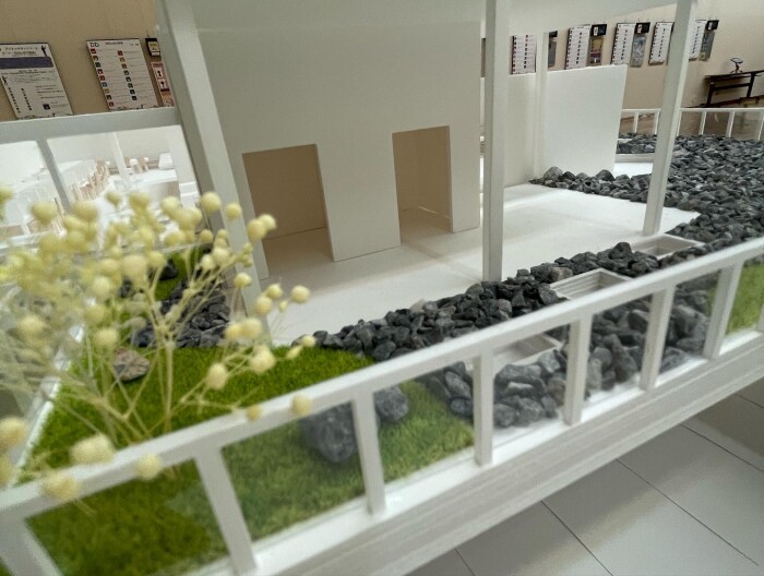 E27EDB31-76E4-461B-AAFE-17364D85FAC1