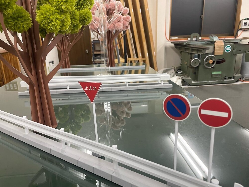 216B9F64-1BC2-4142-AF96-C7F896678F87