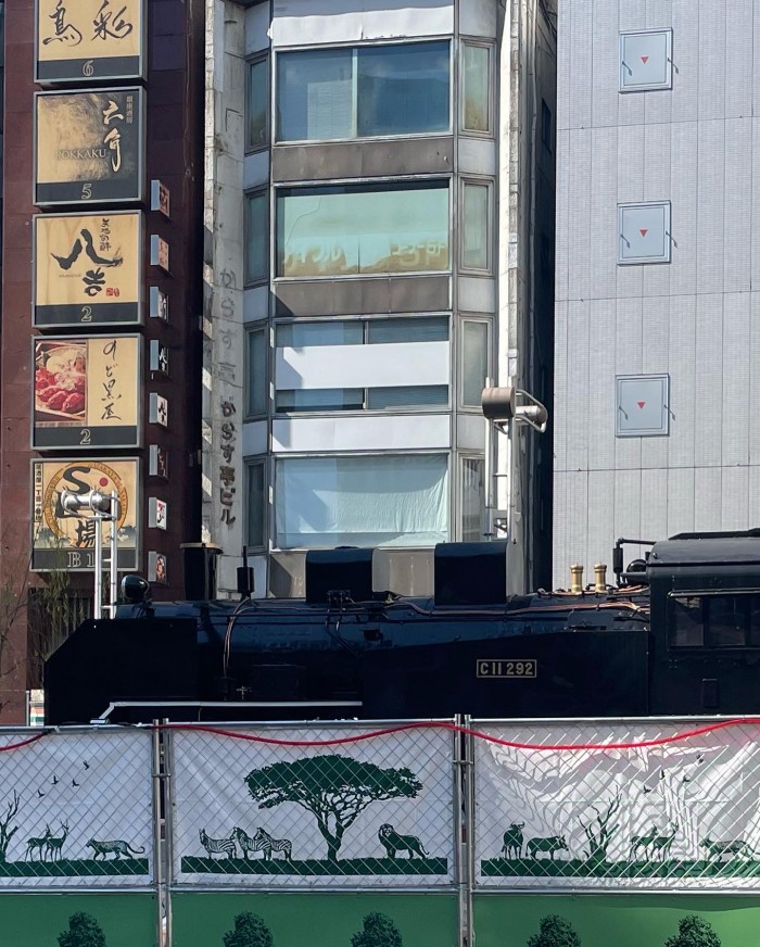 A76F2744-7723-4CA6-B76E-F3658648D5D0