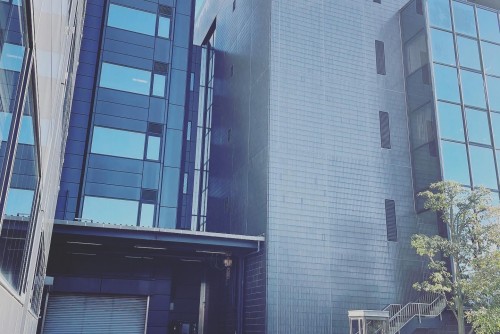 BFB43749-9DD8-431B-9199-AC6B0AF4FEDE