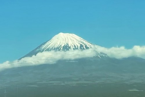 B2CEF63B-9DD9-4A15-9569-0E925B1F8FDF