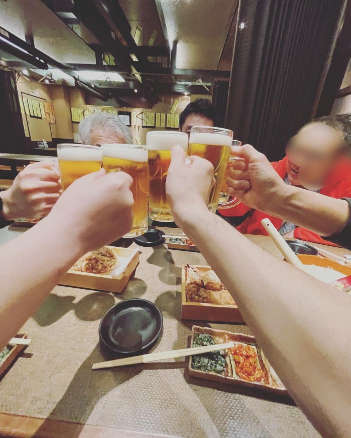 F47004C0-F243-4435-9DC8-3D727311D55A