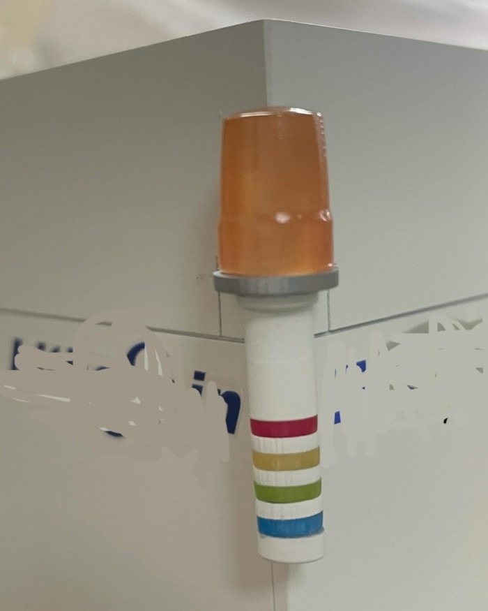 58CB6271-5112-4D9E-9B0C-16E3A3264216