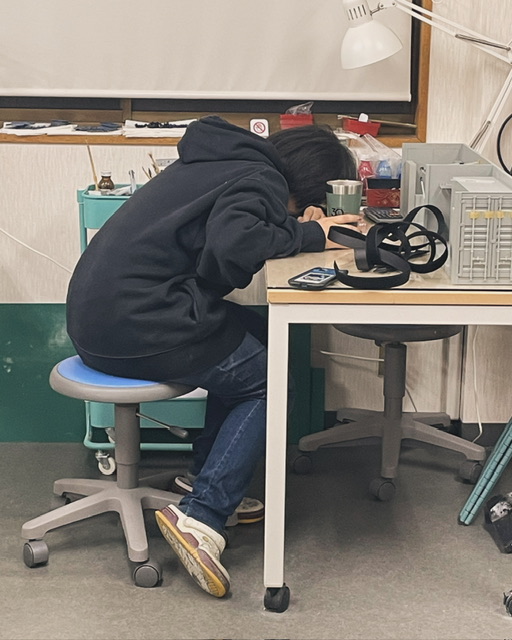 F819E583-527C-49B6-8D3B-9E9B8C398F07