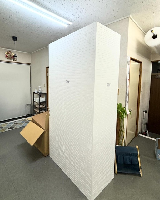 AD37B1A8-8161-45E9-BACA-8E375EE204E5