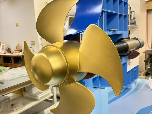 5CFE4F28-0D15-48BD-BE38-19E044005F43