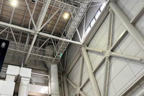 B517C18F-164E-4EAE-AF03-53BEA3EFFC50