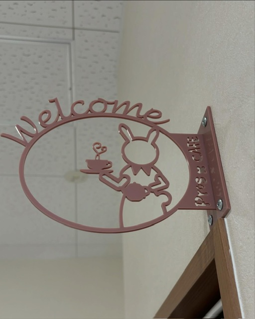 7226D69E-BC46-4873-BA68-00F1067BDA06