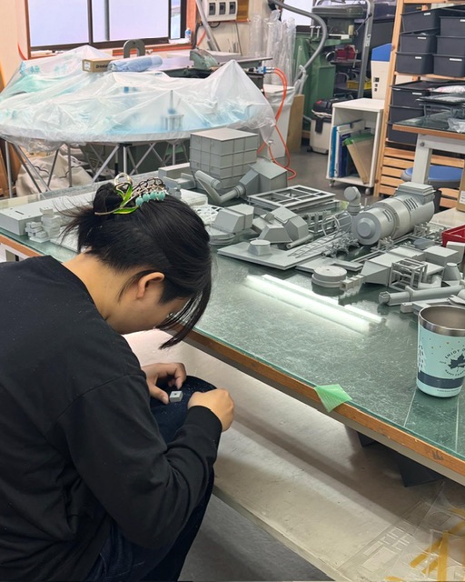 6EB700D9-D688-4131-B4A5-A7CCBEC85524